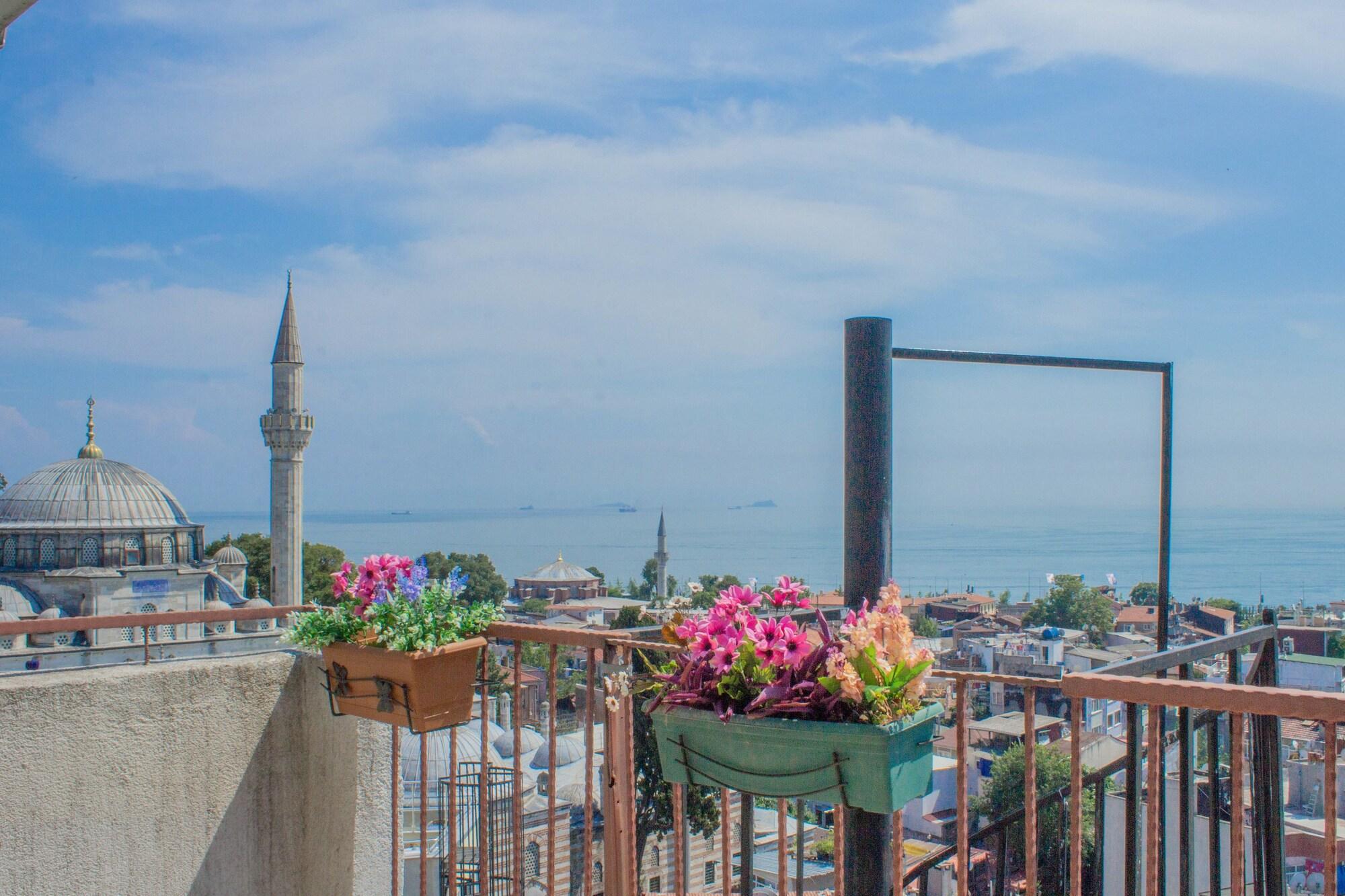 Hotel Tulip House Istanbul Exterior photo